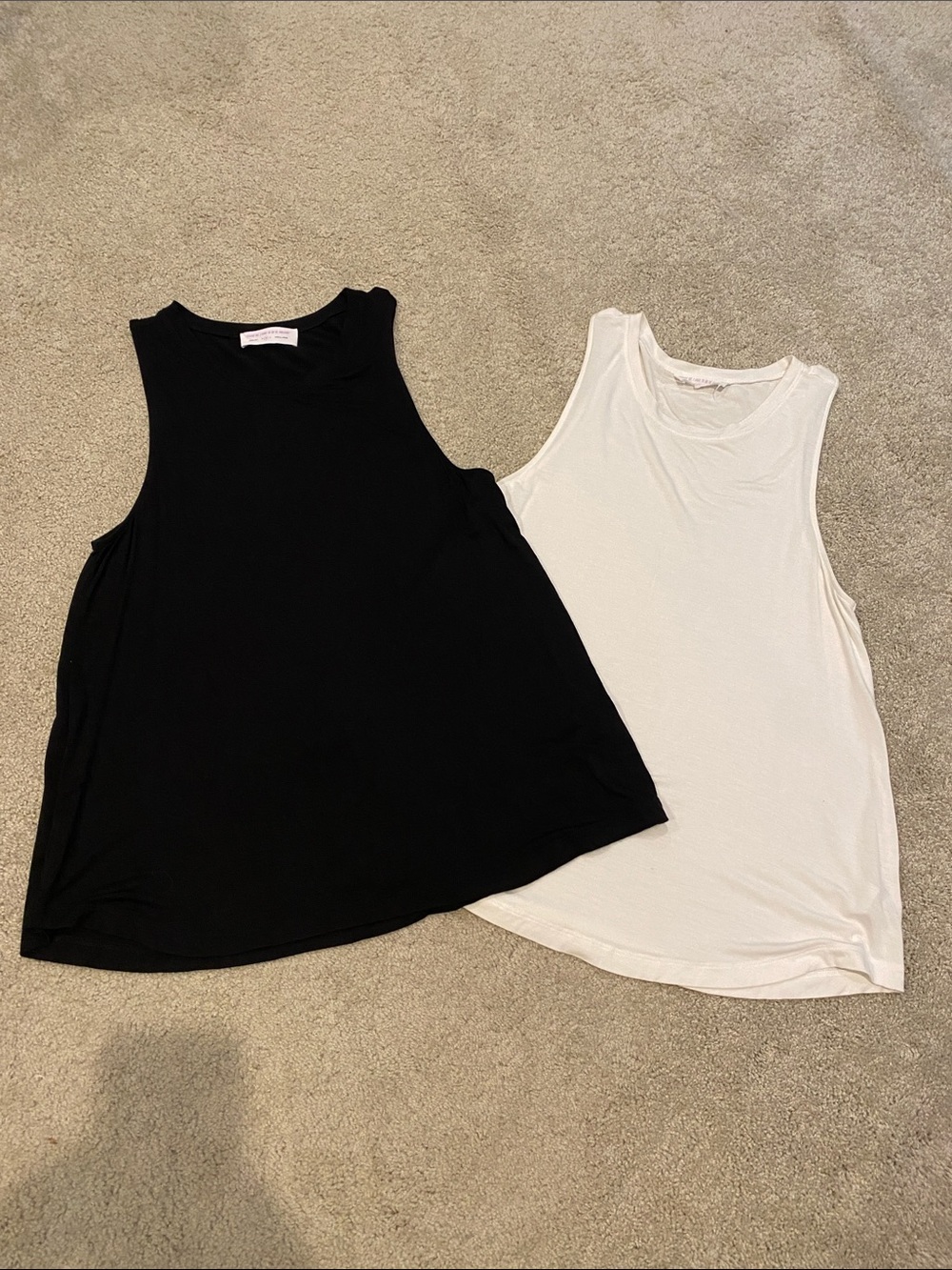 Double Zero medium women’s top